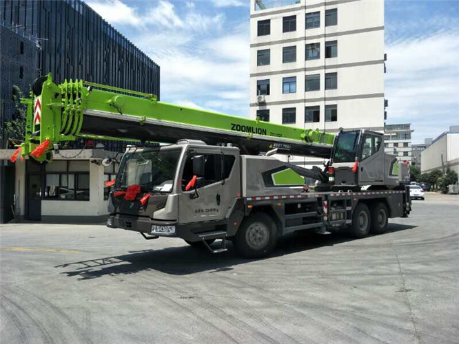 四平市随车吊师傅告诉你租赁随车吊车如何区分吨位