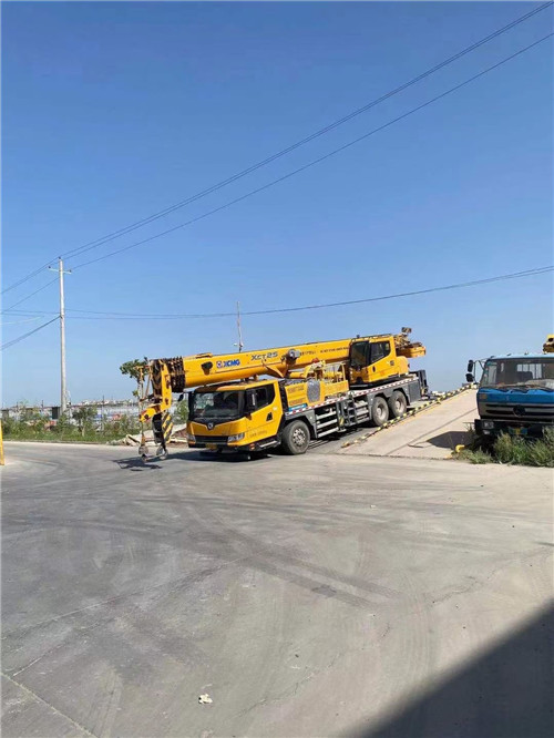 四平市吊车作业时，可能会产生哪些额外收费项目？