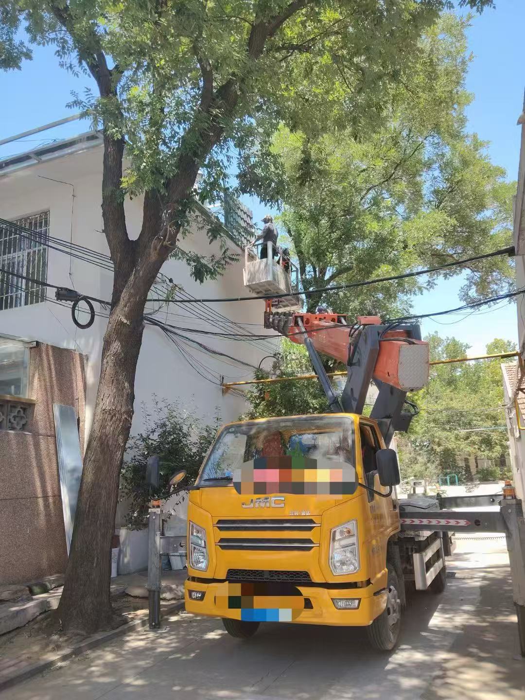 四平市高空作业车能吊装重物吗？最大承载多少公斤？